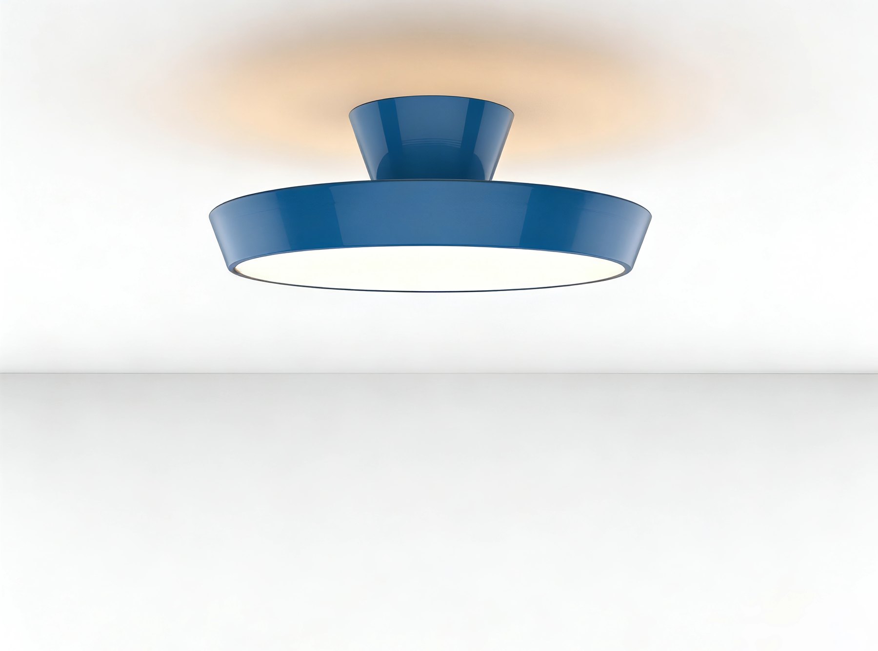 Visual26 ceiling lamp in Jewel Blue